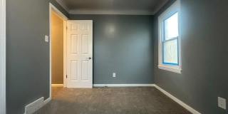 11566 Sanford Street Gallery 12