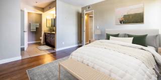 The Vantage Gallery 1