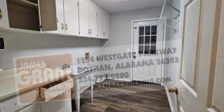 211 Plantation Road Gallery 10