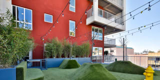 Rise Koreatown Gallery 18