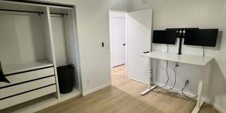 1800 East Newgrove Street Gallery 21