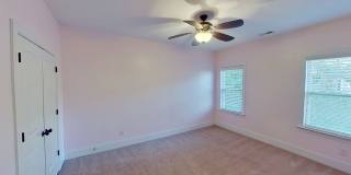 Custom 4 BD/2.5 BA Home with Community Pool, Water Access and Day Dock! Gallery 30
