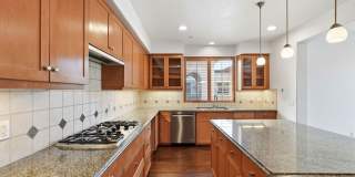 5831 Seawalk Dr Gallery 10