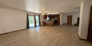 Golf Course- On The Mesa 3 Bedrooms, 2 Bathrooms, New Paint, Gallery 42
