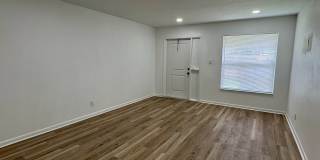 3/1.5 Palm City Home Gallery 4