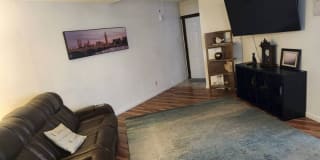 6328 N Lagoon Dr Gallery 1