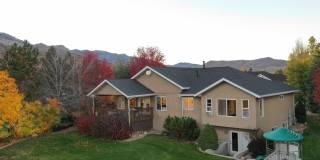Beautiful home with 3 car garage and oversized covered deck. Gallery 1