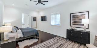 Rates Vary: $19,995 - $29,995 Gallery 16