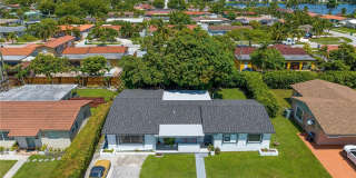 9981 SW 13th Ter Gallery 1