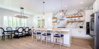Gorgeous Custom Upgraded Serrano Home! Gallery 12