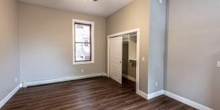 1710 Frintz Street Gallery 1