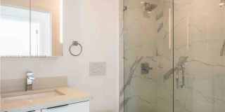 8425 Crespi Boulevard Gallery 17