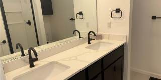 575 S Fretz Avenue Gallery 19