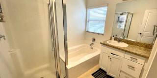 $500 OFF 1ST MONTHS RENT!! Modern and Chic 2 bed 2.5 bath in Newport Beach!!! Gallery 25