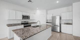 35450 W Santa Clara Avenue Gallery 18