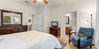 109 Providence St Gallery 20