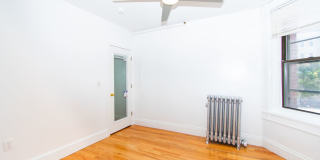 Spacious Fenway 2-Bedroom with Heat, Hot Water & Gas Included – Prime Location Near Transit, Dining & Entertainment! Gallery 9