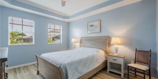 1799 Four Mile Cove Parkway unit: 913 Gallery 24