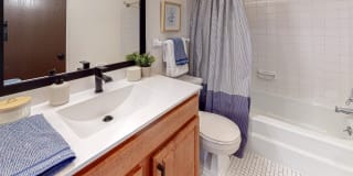 Hillsborough Apartments Gallery 30