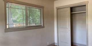 STUDENTS WELCOME! Charming 3 Bed 2 Bath Single Family Home in Old Town Gallery 14