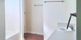 Room in 3 Bedroom Home at Caloosa Cove Gallery 8