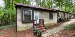 907-A Chatham Street - Bev Roberts Rentals and Property Manager Gallery 1