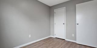 Nice 2 Bedroom Townhome in Southwest Columbus Gallery 14