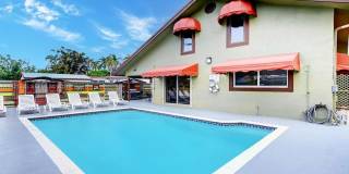 1020 N 13th Terrace, Hollywood, FL 33019 Gallery 1