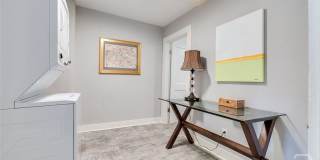 1317 E 38th Street Gallery 25