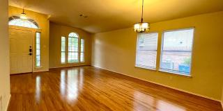 Well-Maintained 3 bedroom, 2 bathroom in Northwood Gallery 6