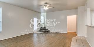 PRELEASING NOW FOR JULY 2026! Amazing 3 Bed/2.5 Bath/2-Car Garage Condo Minutes from Campus! Gallery 10