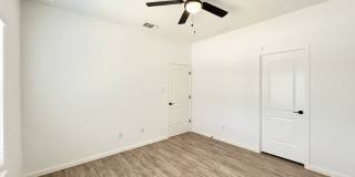 125 San Angelo Gallery 18