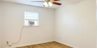 800 MARTIN BEHRMAN Avenue Gallery 8
