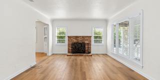 Downtown Napa 3 bed 2 bath single level home Gallery 7