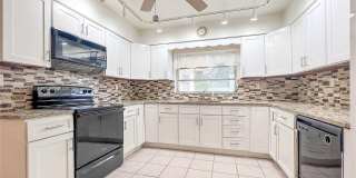 192 SW 62nd Ter Gallery 16