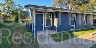 900 East Leslie Circle Gallery 1