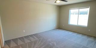 3 Bedroom Townhome in Desert Sky! Gallery 7