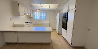 2894 KAREN Avenue Gallery 4