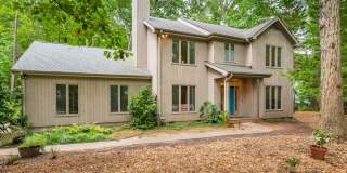 Gorgeous Home in Ironwoods Neighborhood Chapel Hill Gallery 1
