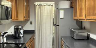 Large Studio Condo Downtown Walking Distance to the Florida State Capitol Gallery 43
