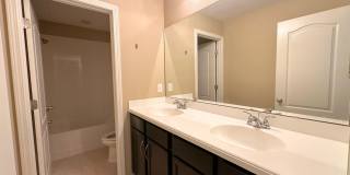 4578 SILVERTHORN Drive Gallery 26
