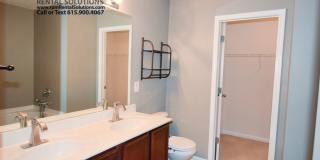 Fantastic 3BR townhome in Nippers Corner w/ attached garage! Gallery 20