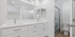 Beautifully Updated Huntington Beach 3 Bedroom / 2 Bathroom Home Gallery 16