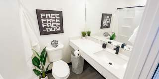 The Freehand Apartments Gallery 5