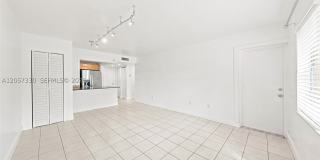 4384 NW 9th Ave Gallery 11