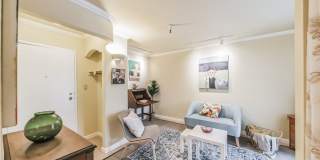 Park Glenview Apartments- Boutique Senior Living Gallery 21