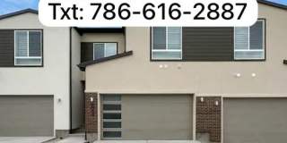 6079 W Lower Brook Ln Gallery 1