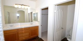 4Br/3-1/2 bathroom Home Gallery 24