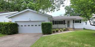 Beautiful 3 bedroom 2 bath! Southeast! $1295 Gallery 1
