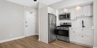 Reside at Belmont Harbor Gallery 4